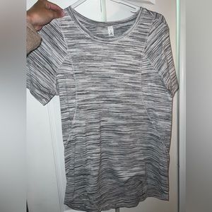 Lululemon shirt